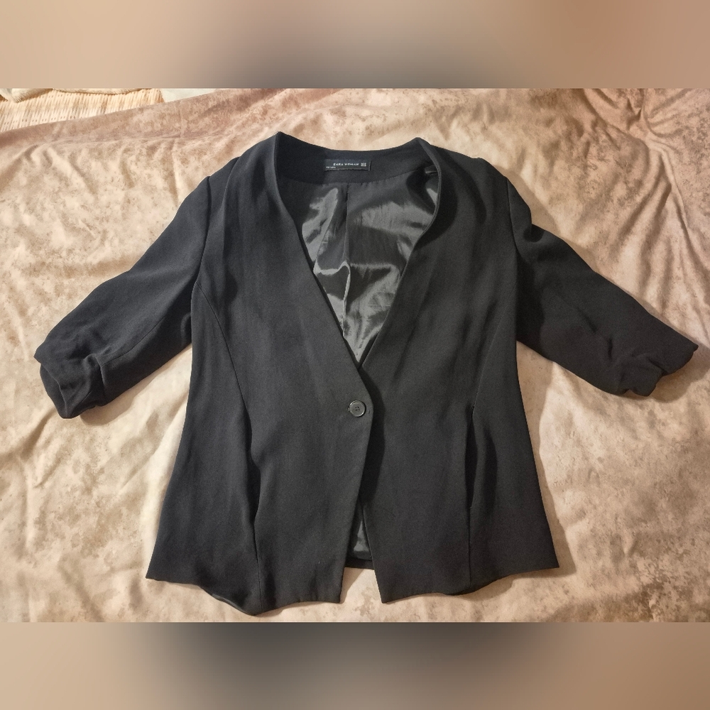 Zara Classic Black Blazer